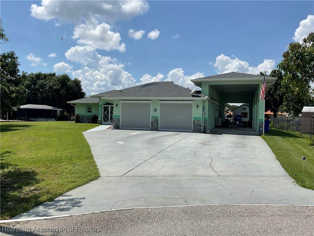 141 Lavender Avenue - Photo 1