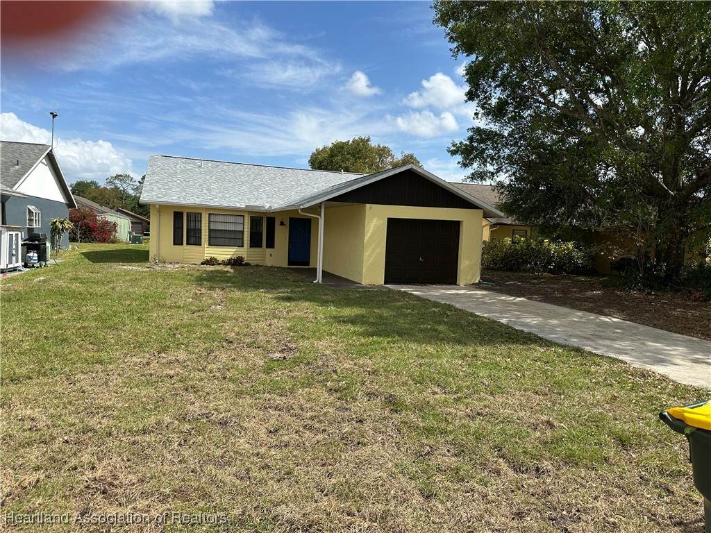 4016 Thompson Avenue - Photo 1