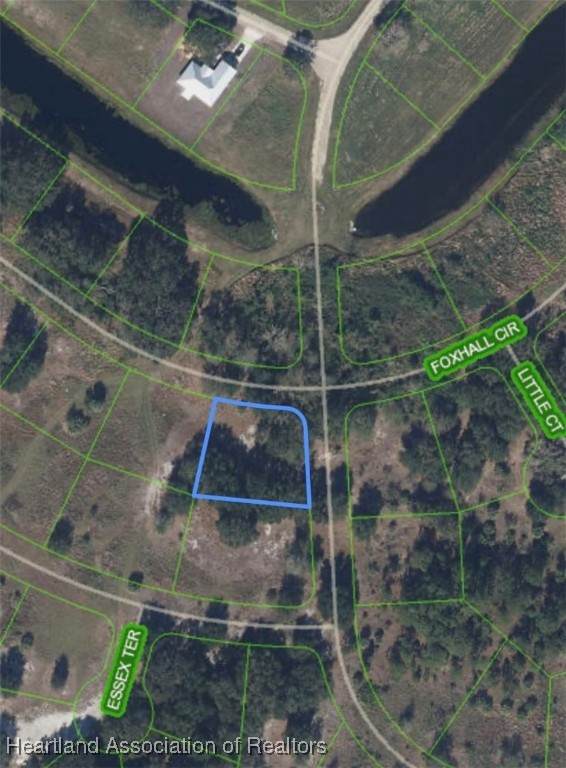 460 Foxhall Circle - Photo 1