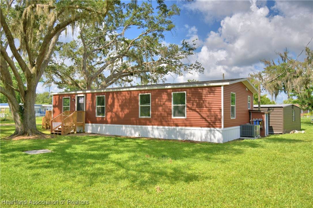 5980 Oakdale Road - Photo 1