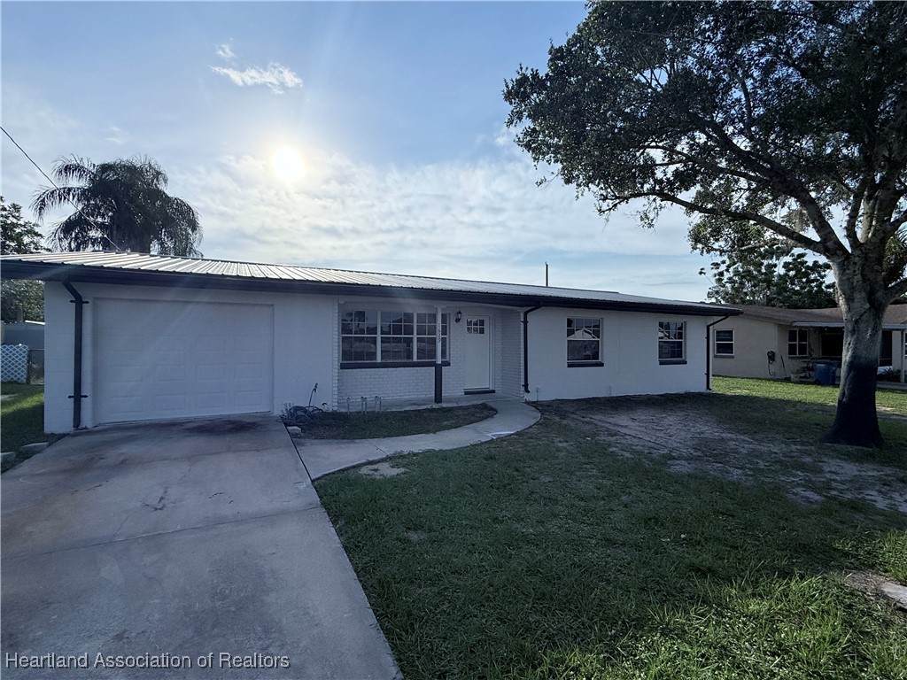 1629 Lagrange Avenue - Photo 1