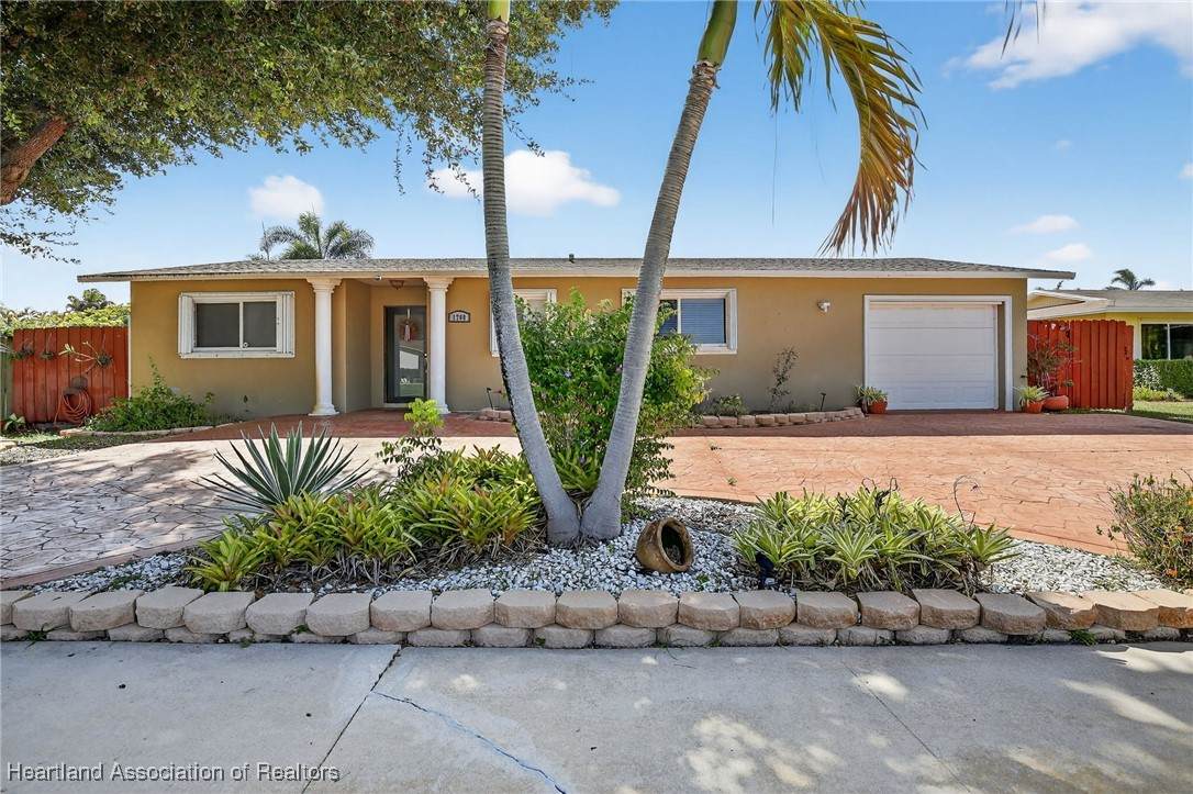 1700 111 Avenue - Photo 1