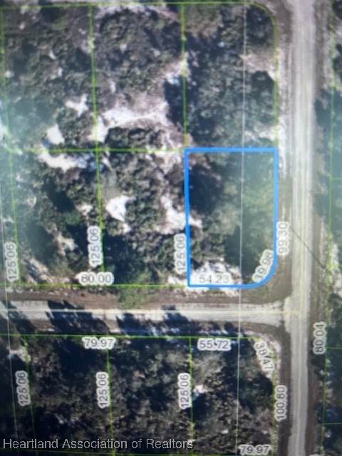 101 Hansen Avenue - Photo 1