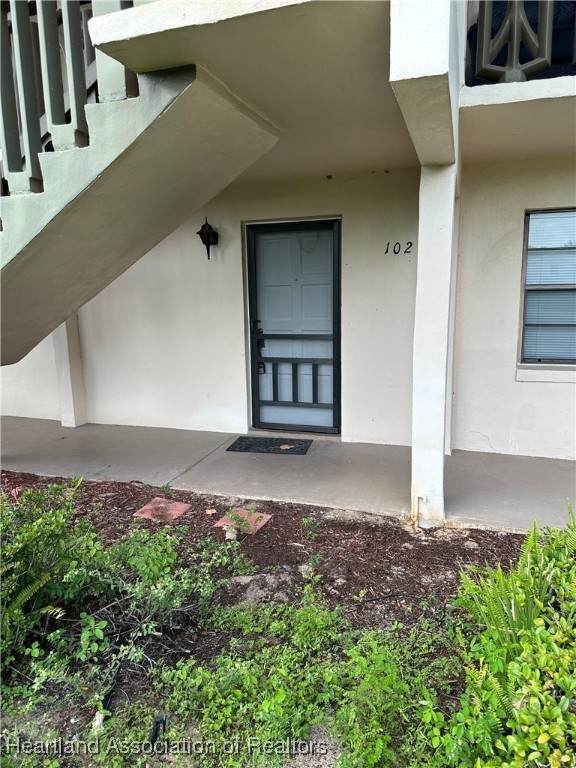 102 Fairway Court - Photo 1