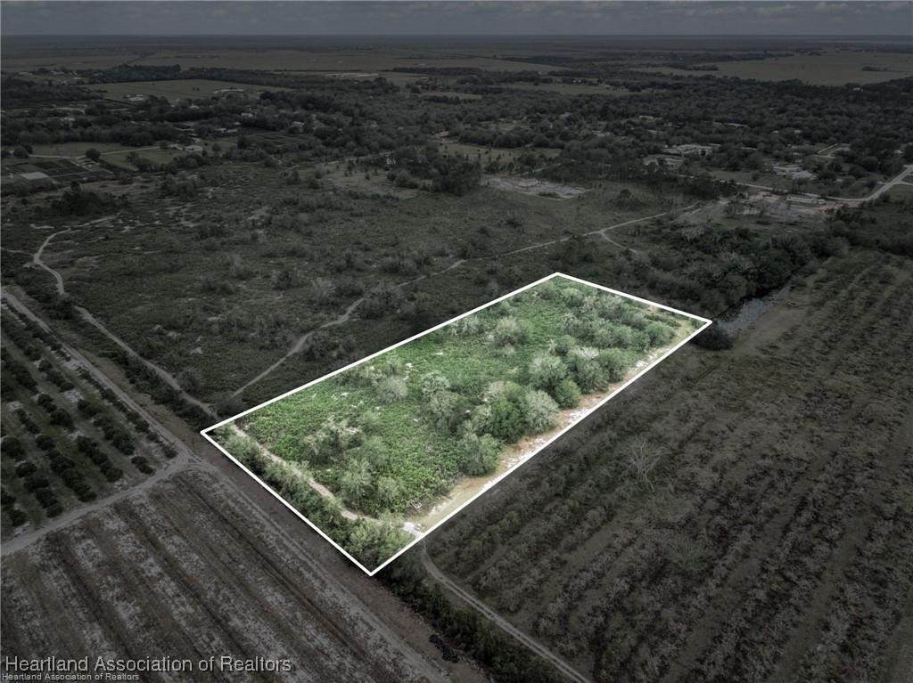 701 Jolly Lane - Photo 1