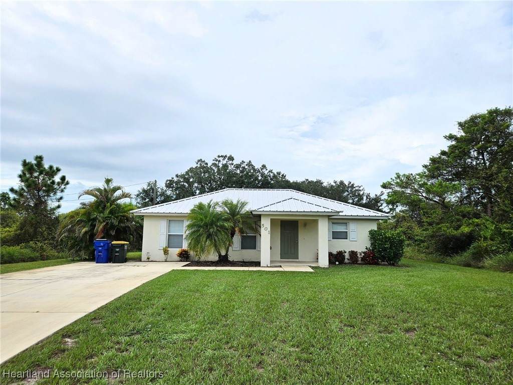 501 Briar Glen Road - Photo 1