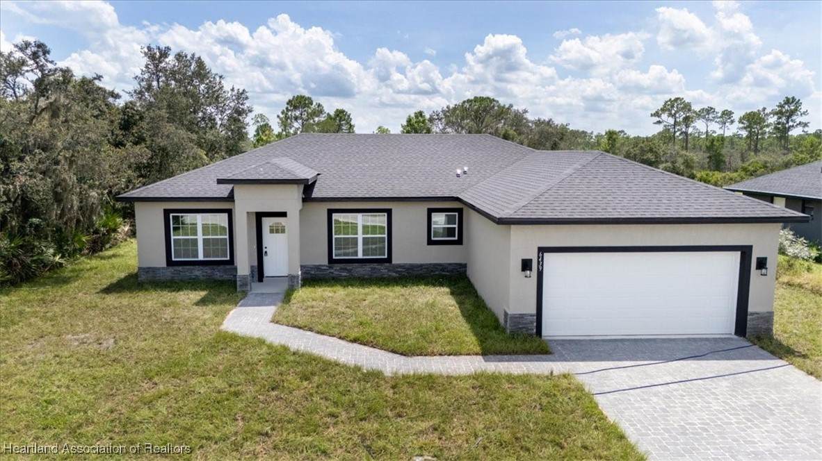 6439 Columbus Boulevard - Photo 1