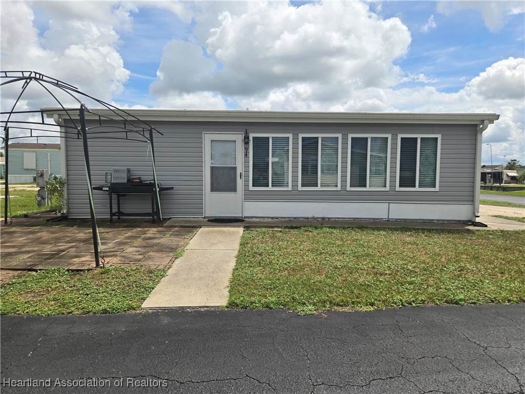 94 Circle Ridge - Photo 1