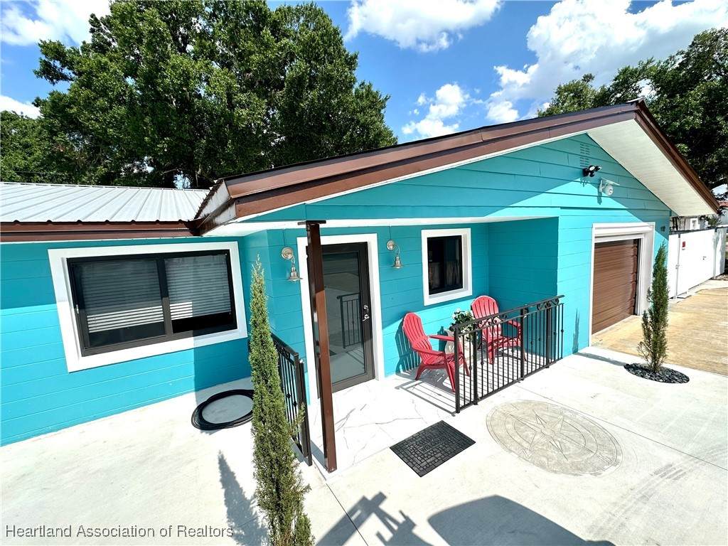 112 Memorial Drive - Photo 1