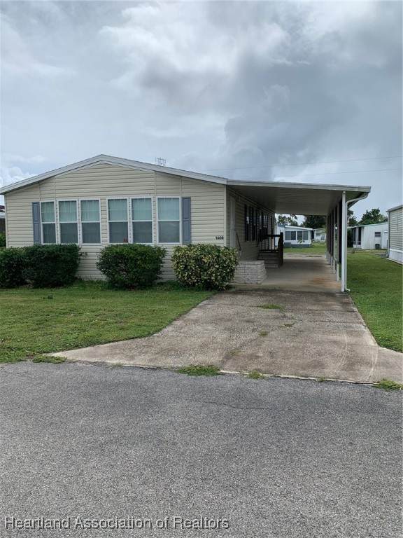 1608 Sunny Pines Drive - Photo 1