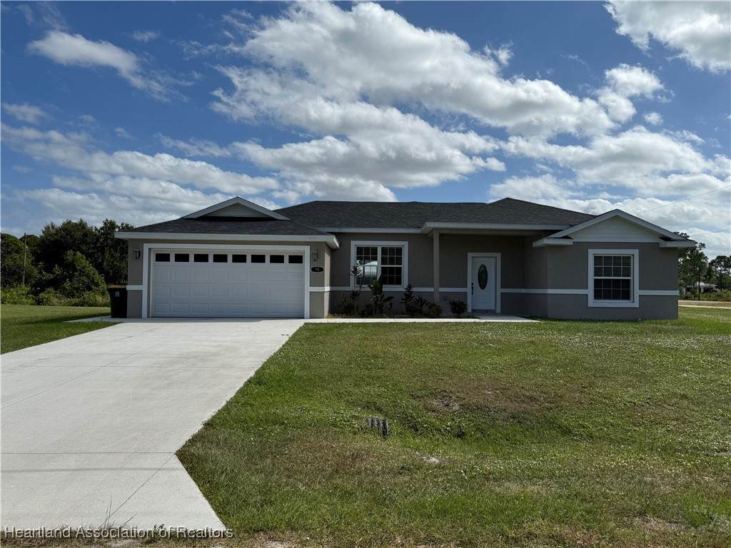 91 Hellcat Court - Photo 1