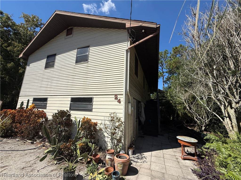 24 Cloverleaf Bypass - Photo 1