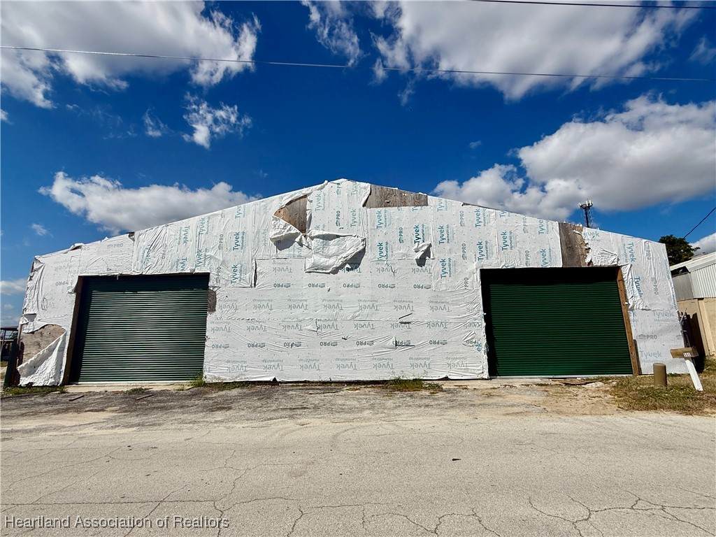 454 Park Street - Photo 1