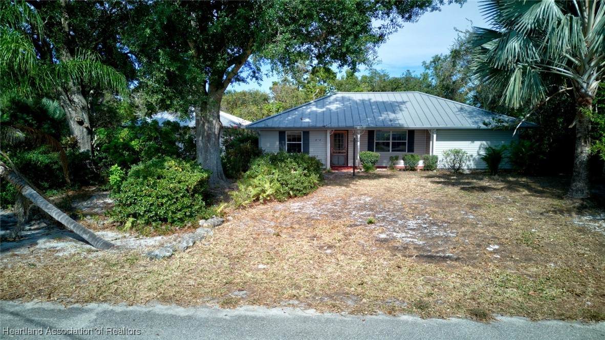 274 Boston Way - Photo 1