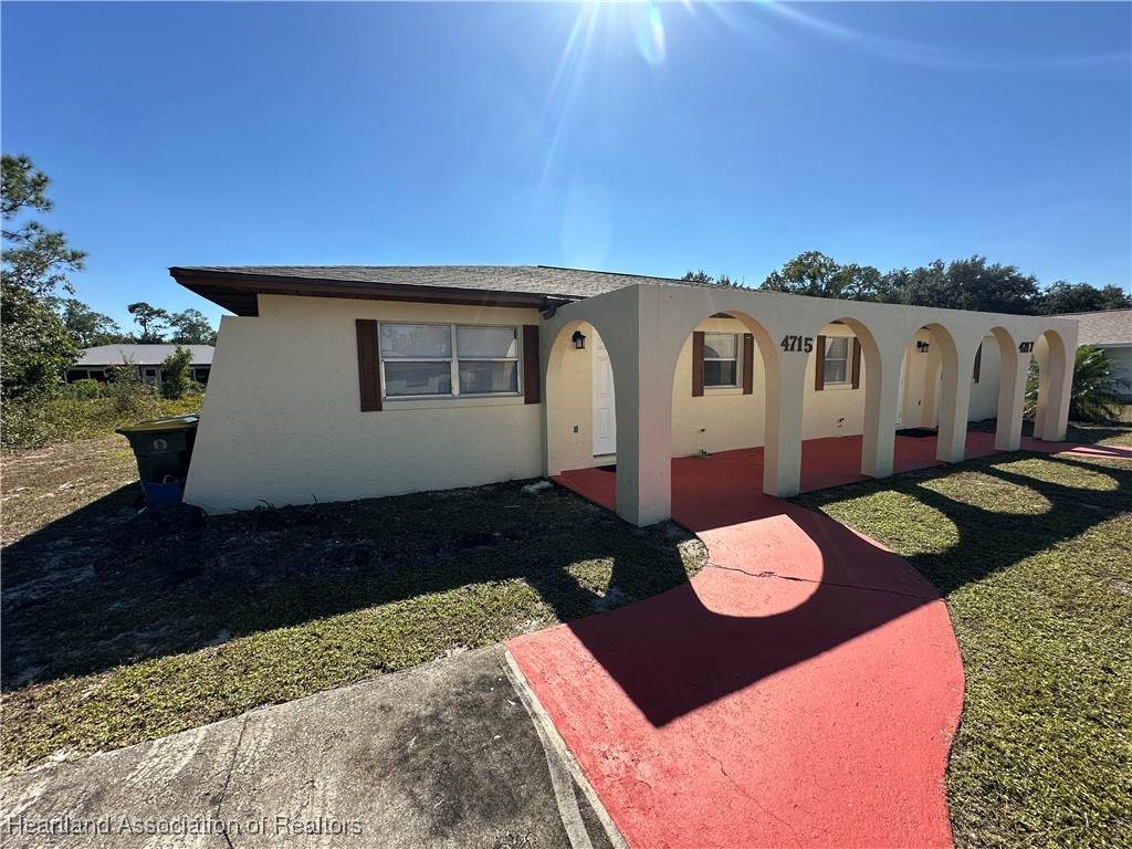 4715 Leucadendra Drive - Photo 1