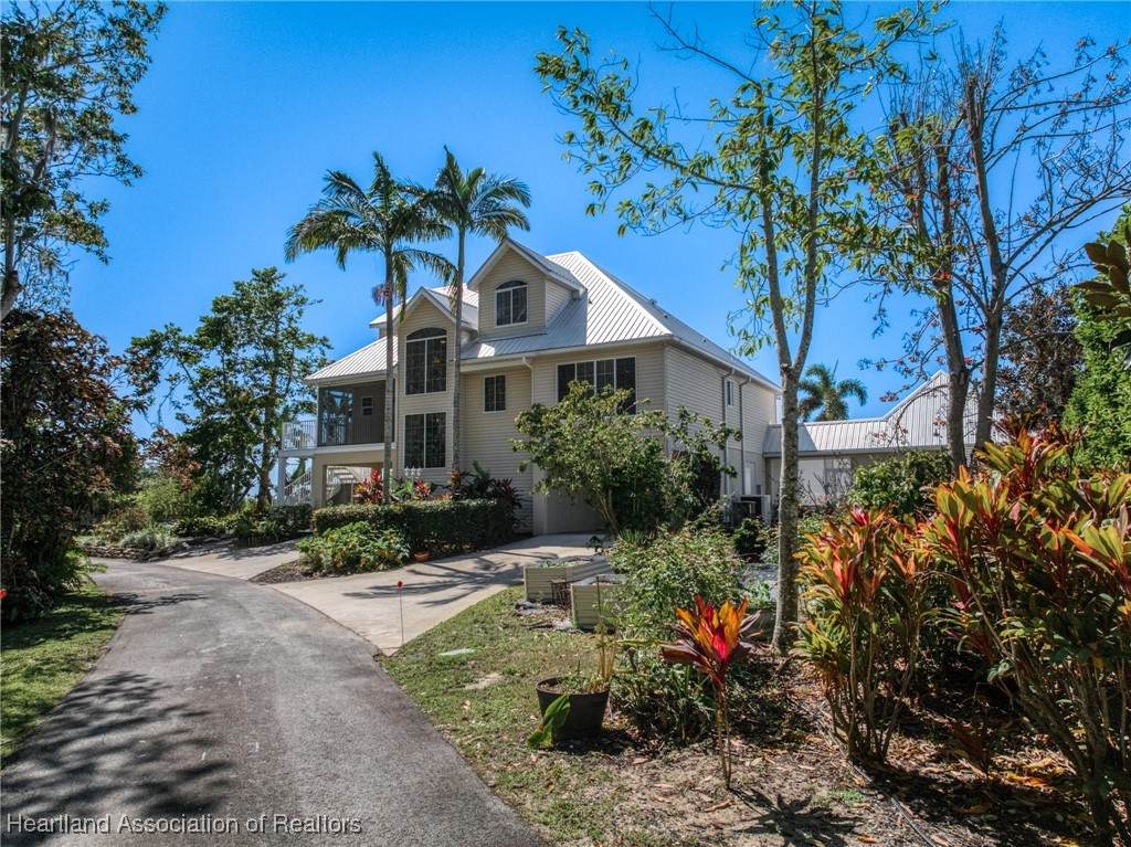 4450 Nassau Drive - Photo 1