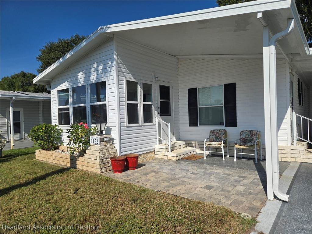 1122 Caine Street - Photo 1