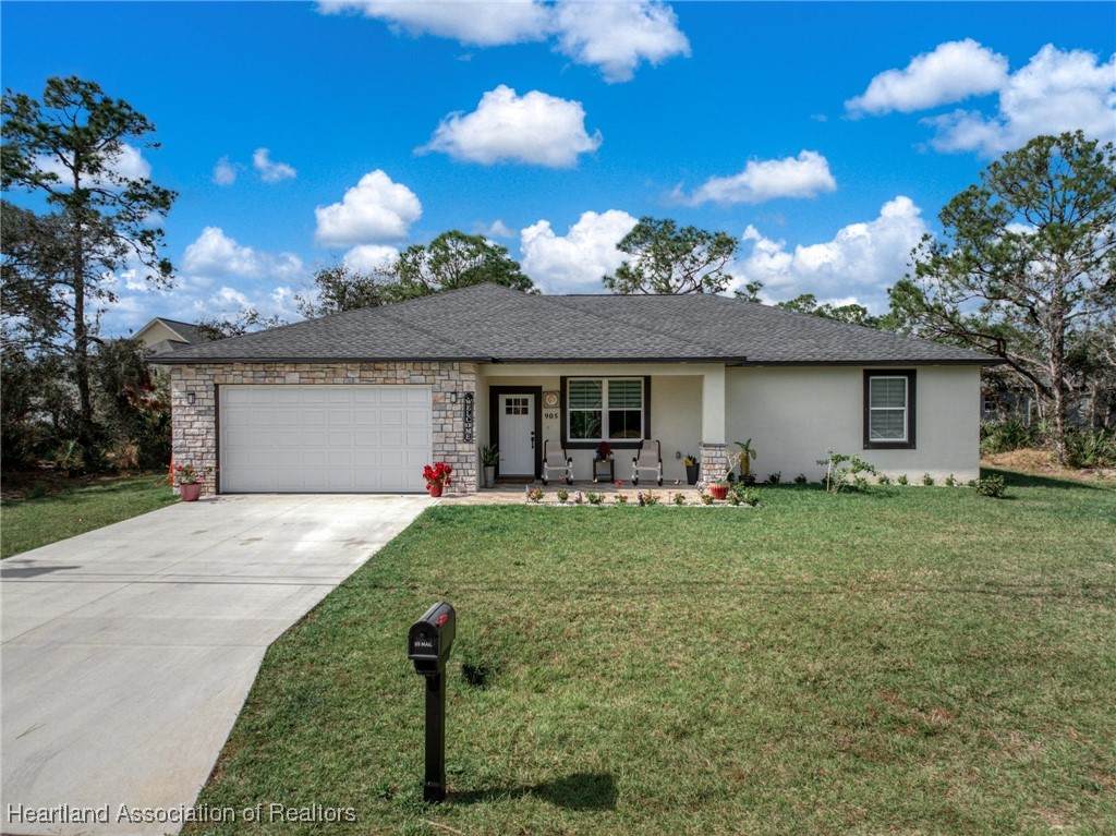 905 Scarab Drive - Photo 1