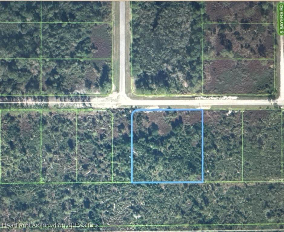 2301 Avon Estates Boulevard - Photo 1