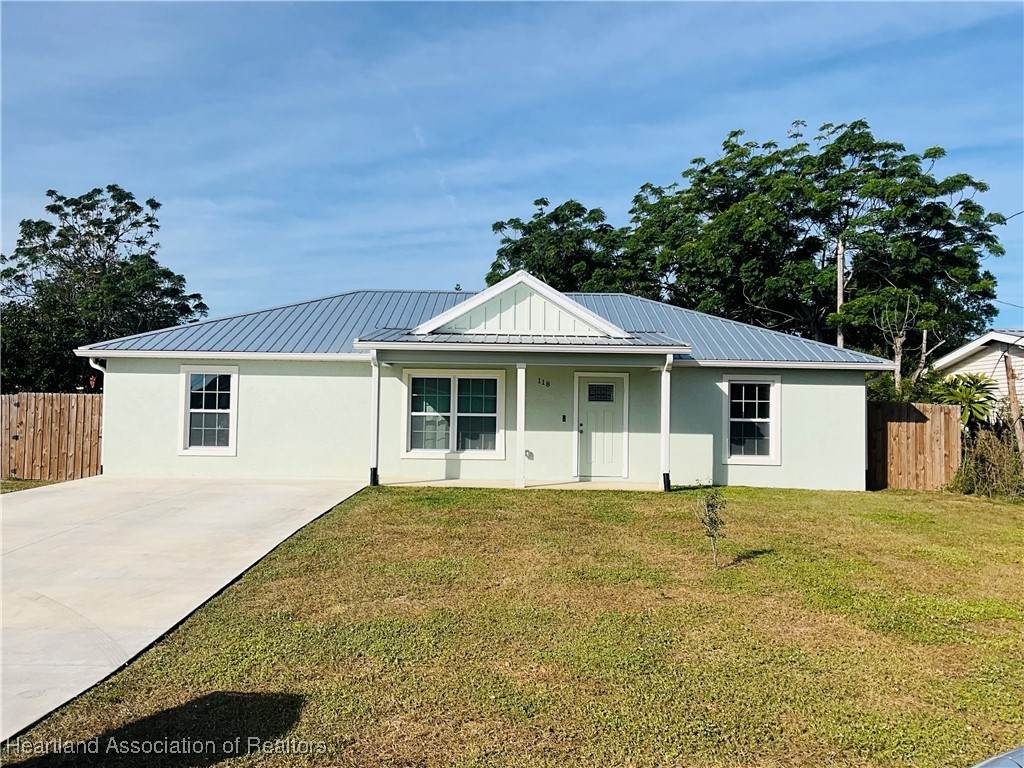 118 Sharon Avenue - Photo 1