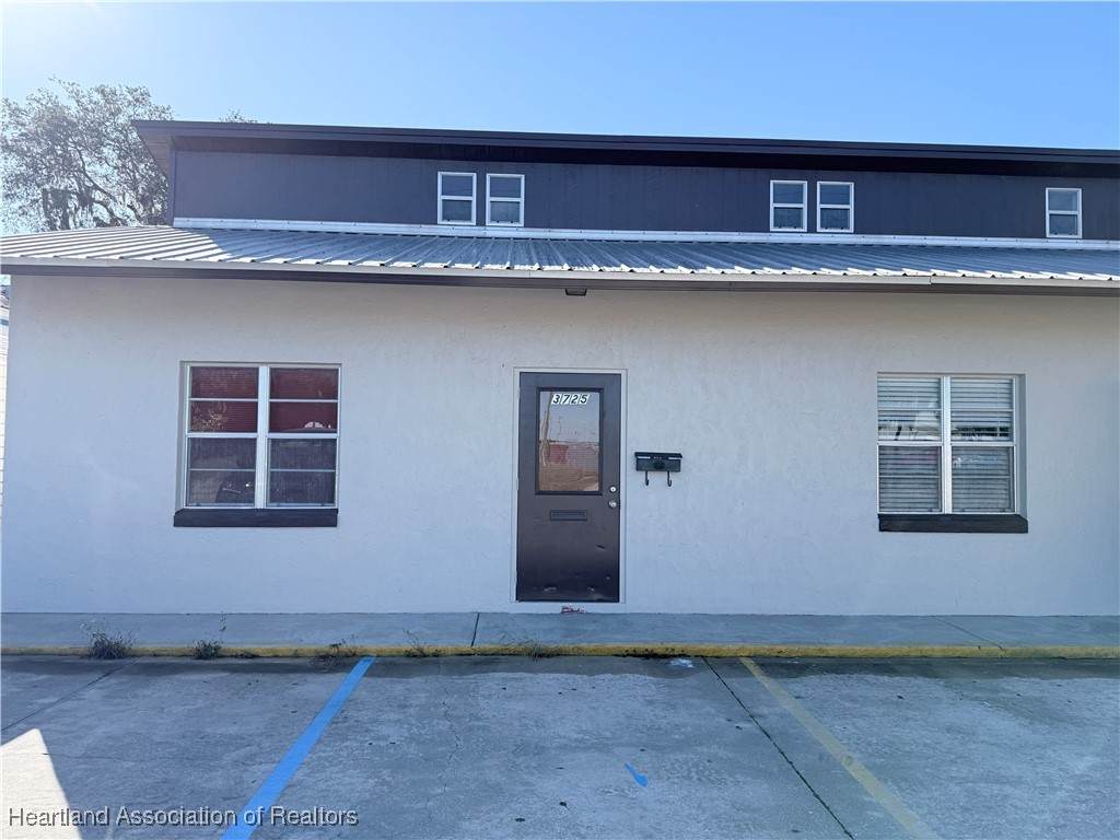 3725 Kenilworth Boulevard - Photo 1