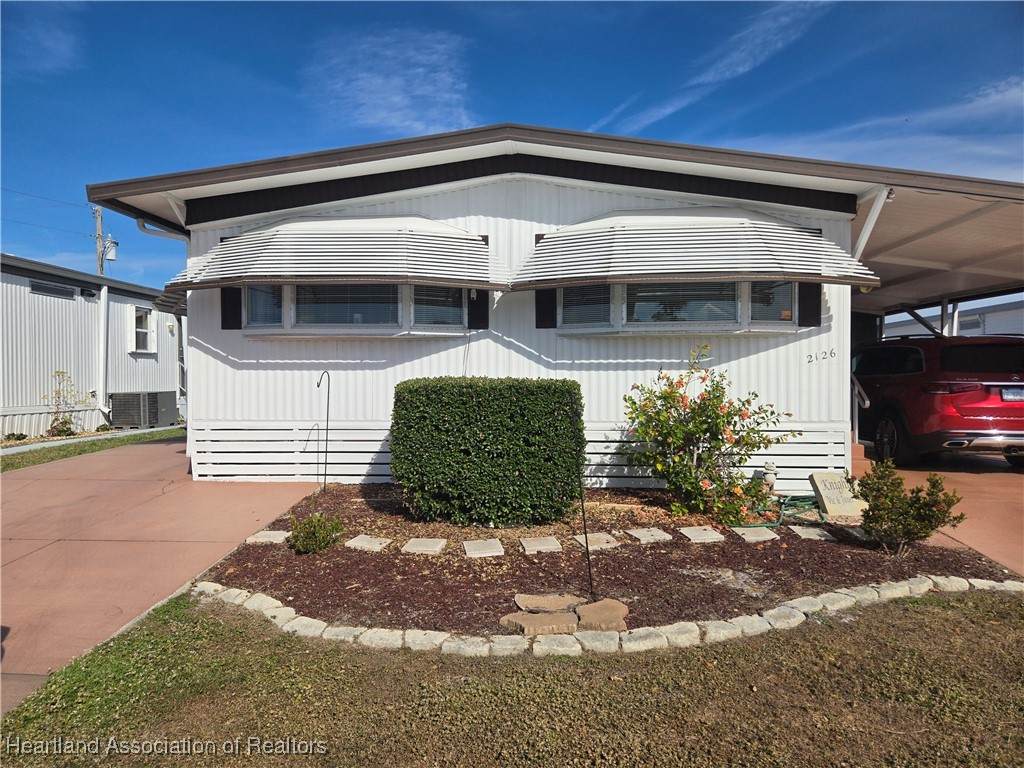 2126 Banyan Way - Photo 1