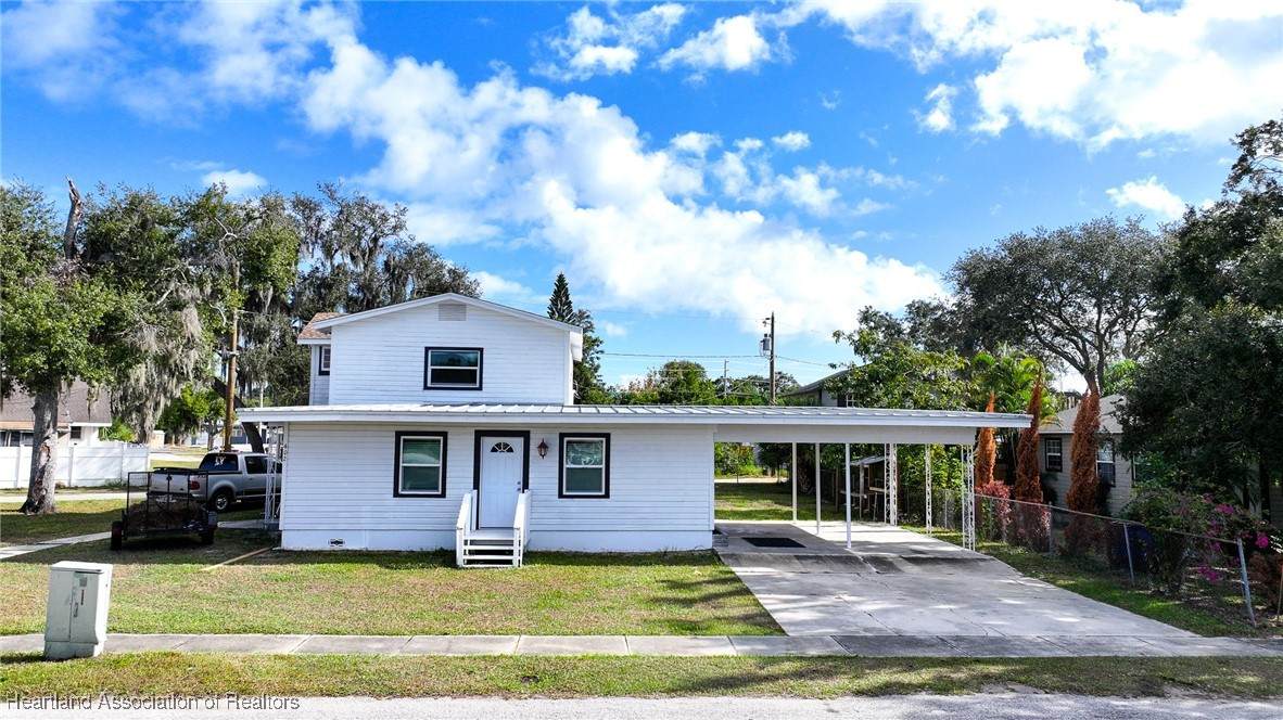 402 Franklin Street - Photo 1