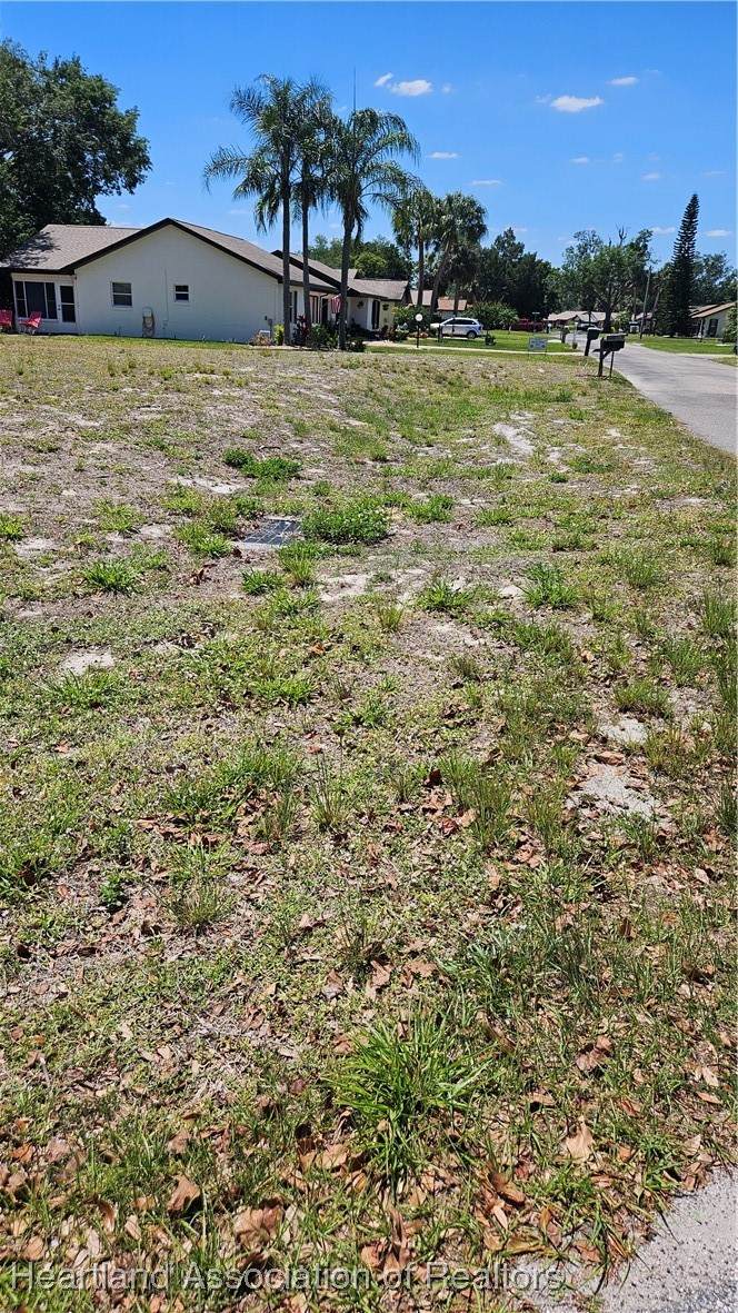 109 Jasmine Street - Photo 1