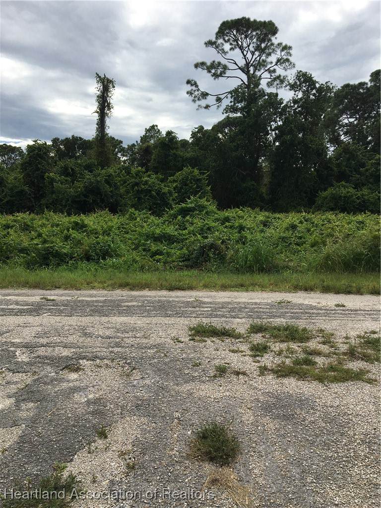 https://bt-photos.global.ssl.fastly.net/sebring/orig_boomver_1_322067-2.jpg