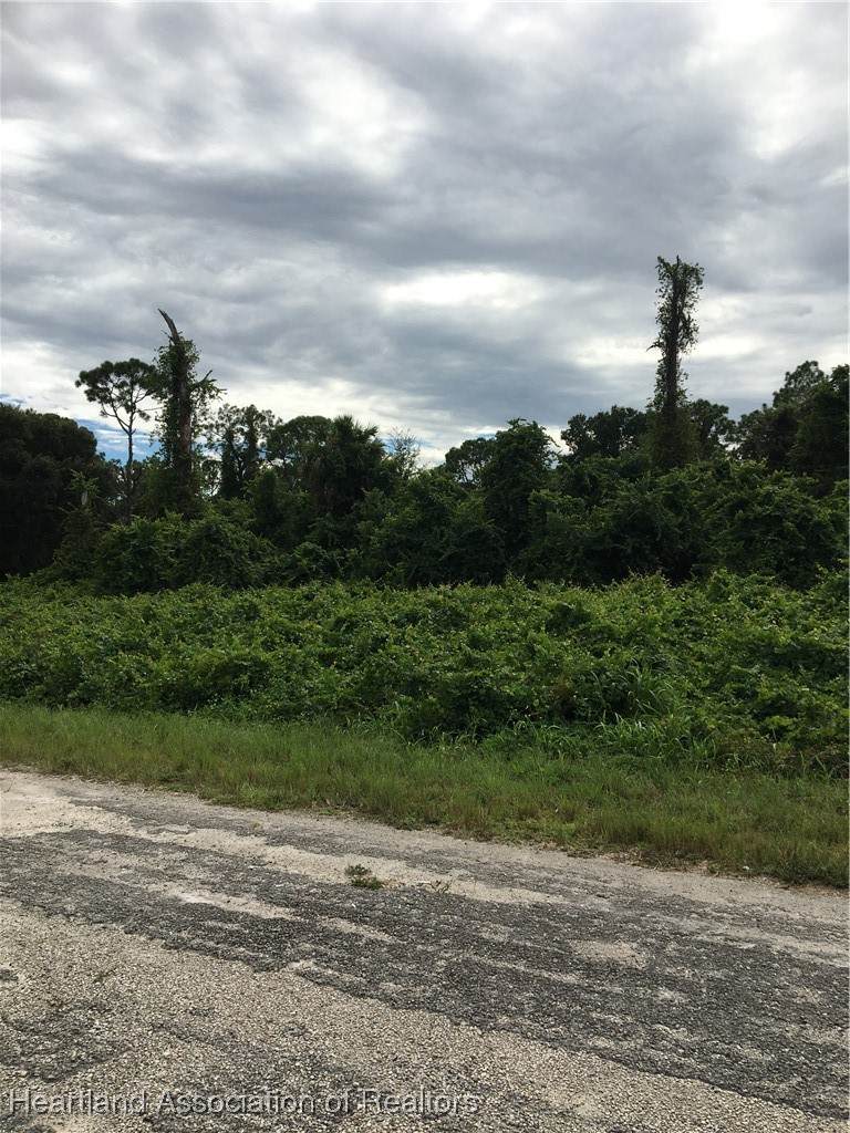 https://bt-photos.global.ssl.fastly.net/sebring/orig_boomver_1_322067-2.jpg