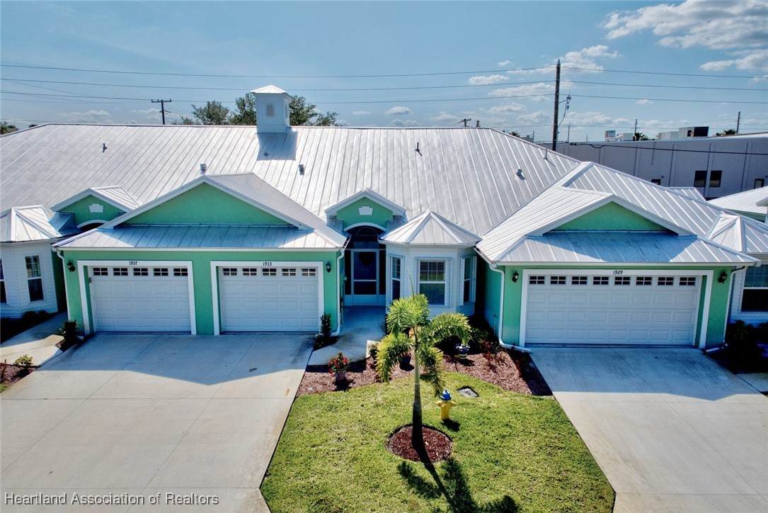 1933 Pine Key Boulevard - Photo 1