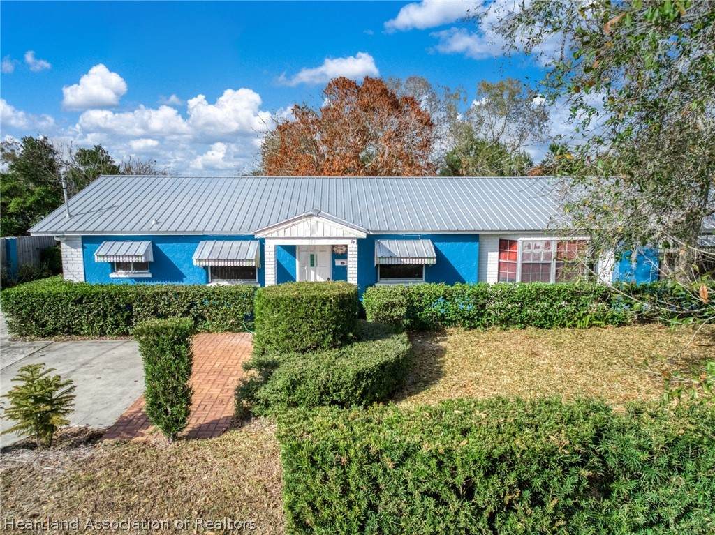 313 Canfield Street - Photo 1