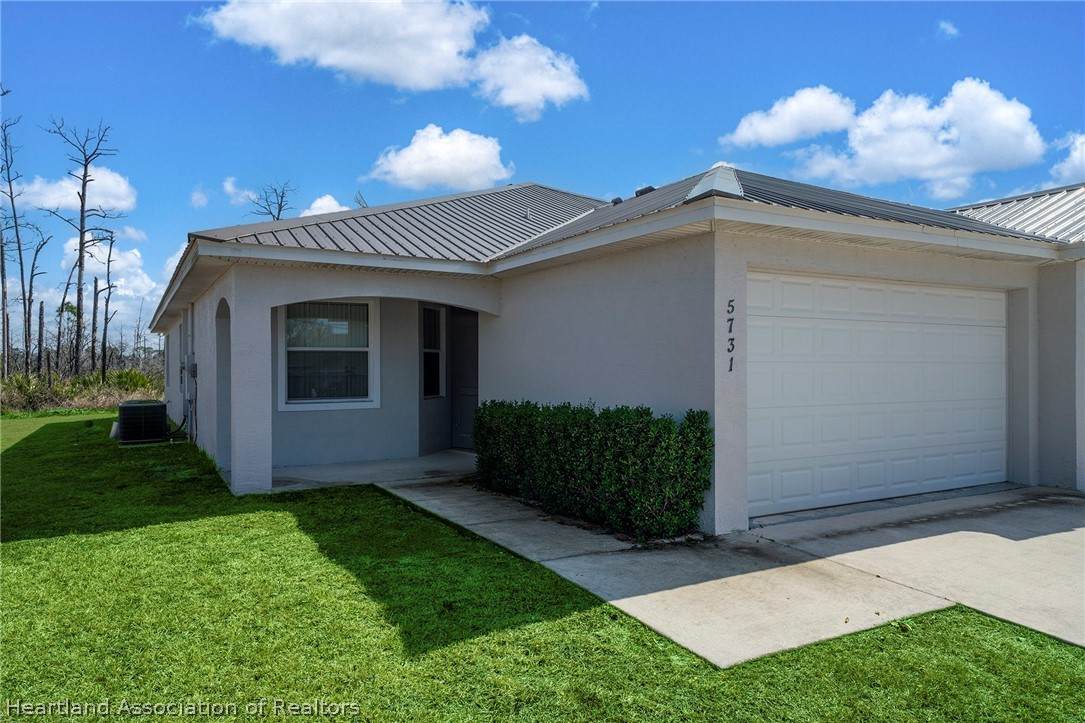 5731 Granada Boulevard - Photo 1