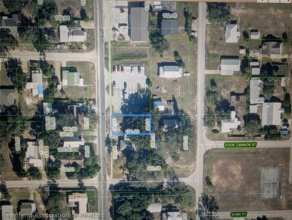 105 Florida Avenue - Photo 1
