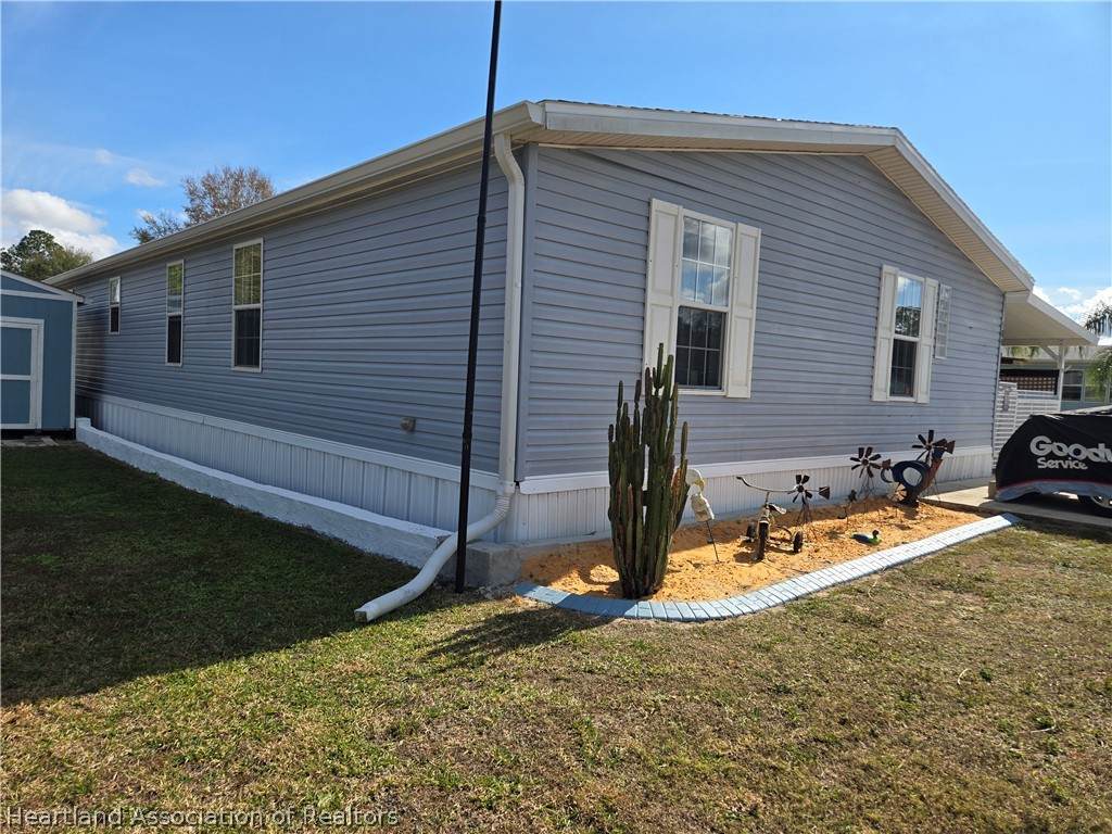 504 Thunderbird Hill Road - Photo 1