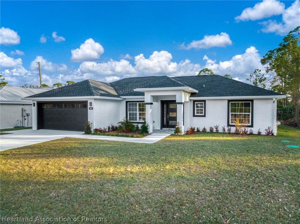 307 Howey Road - Photo 1