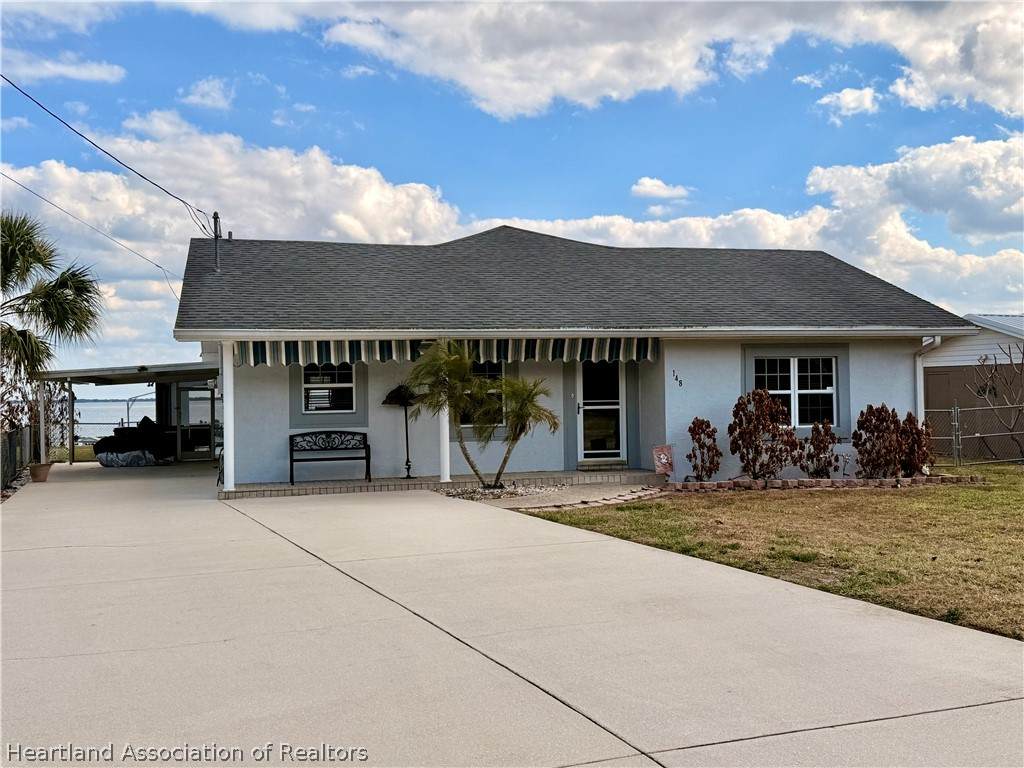 148 Lake Reedy Boulevard - Photo 1