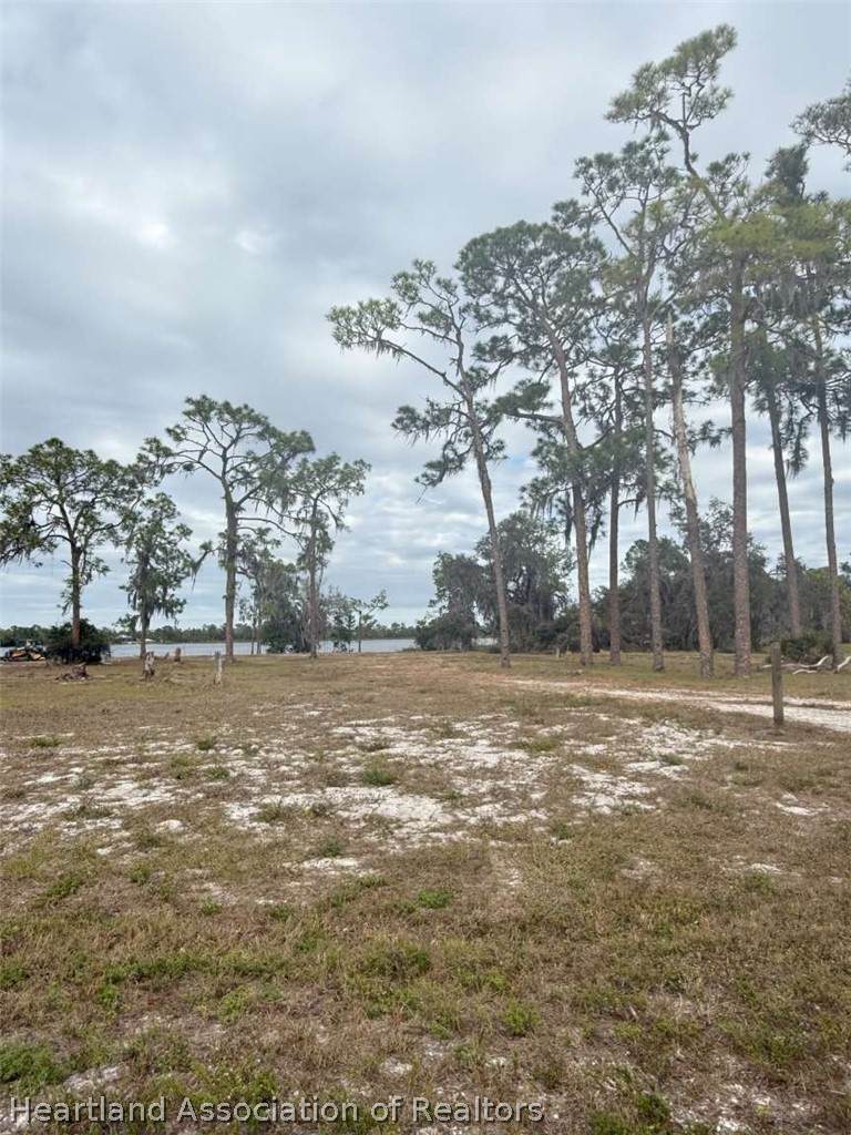 4060 Camp Shore Drive - Photo 1