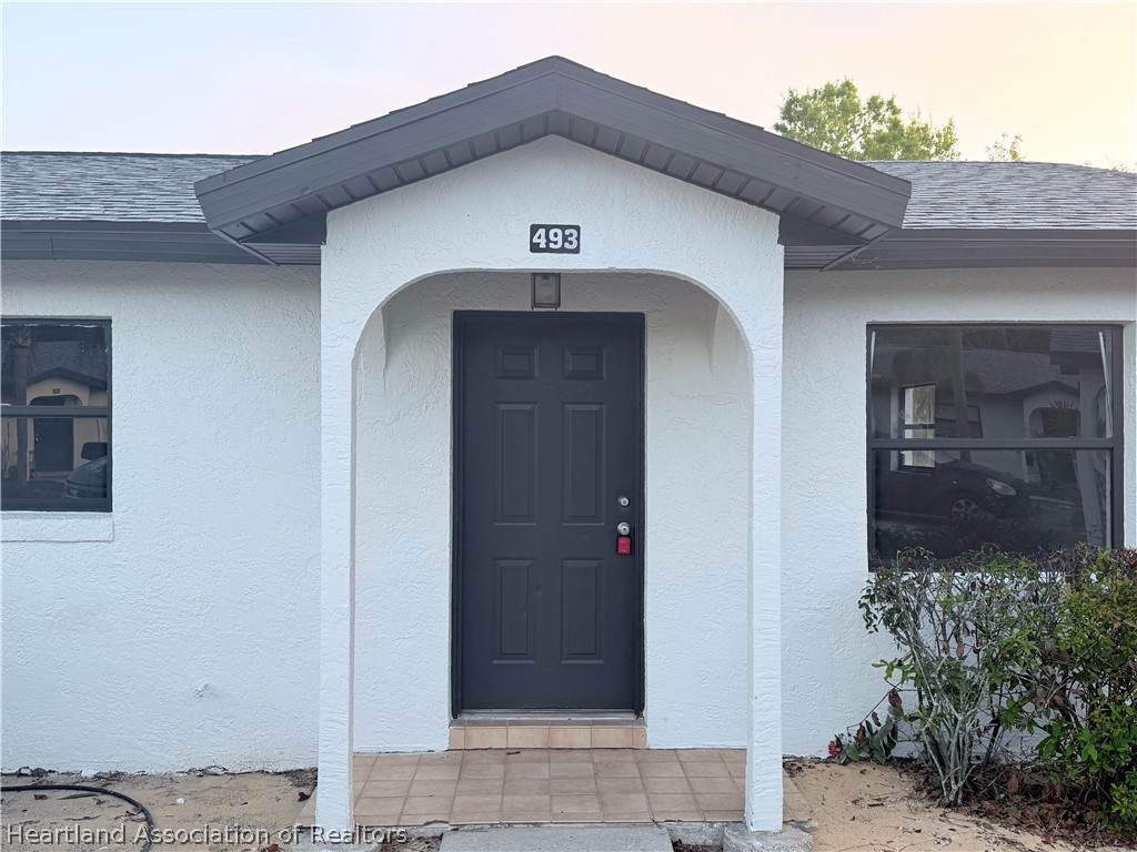 493 Las Palmas Circle - Photo 1