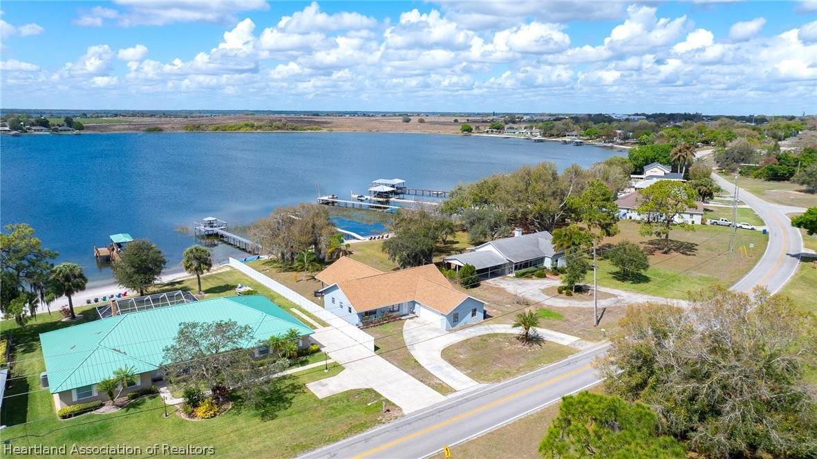 920 Lake Drive - Photo 1