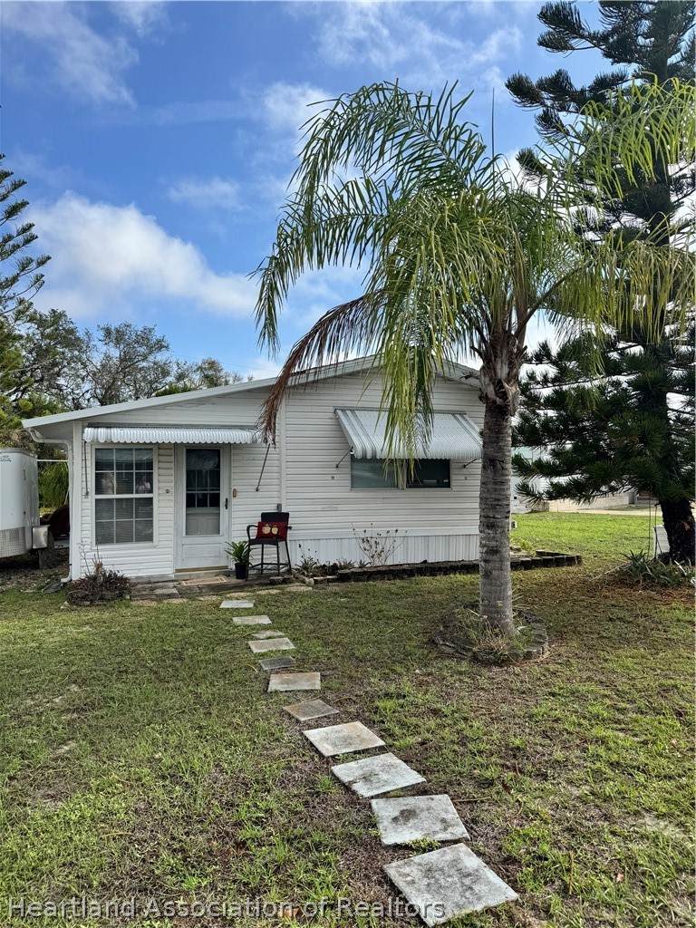 4711 Orange Boulevard - Photo 1