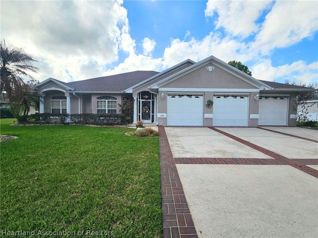 2142 Dog Leg Drive - Photo 1