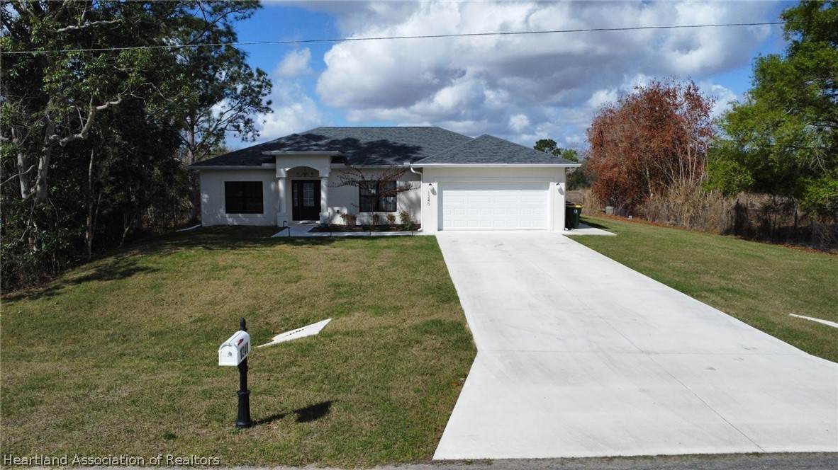 1240 Avon Estates Boulevard - Photo 1