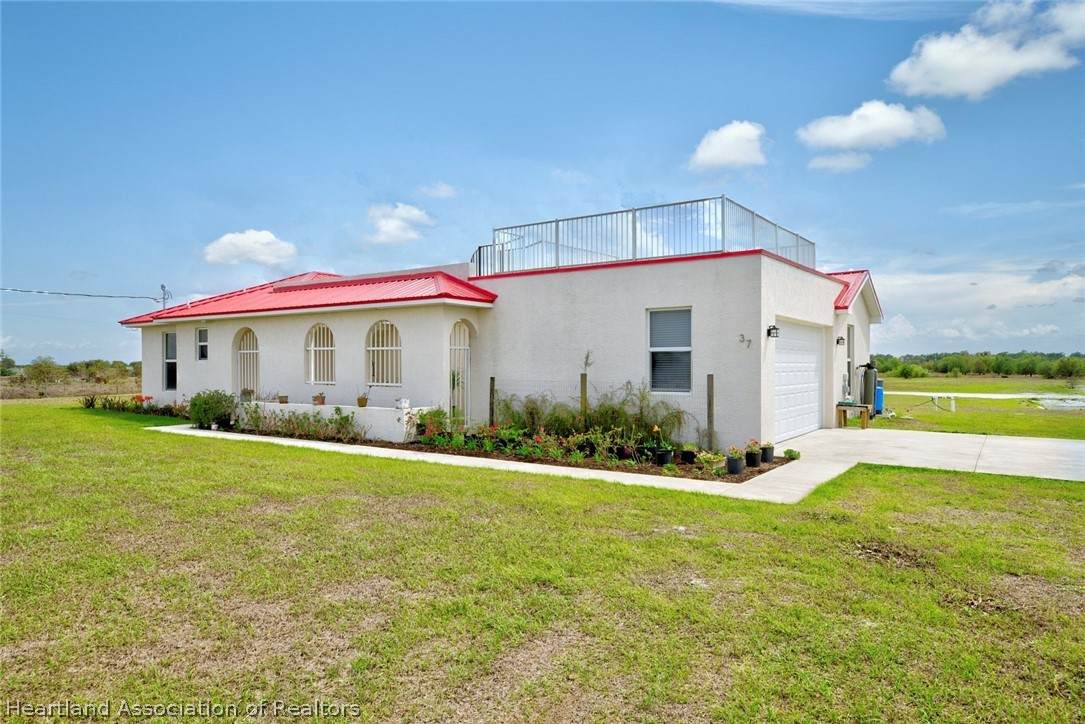 37 Ben Hill Griffin Road - Photo 1