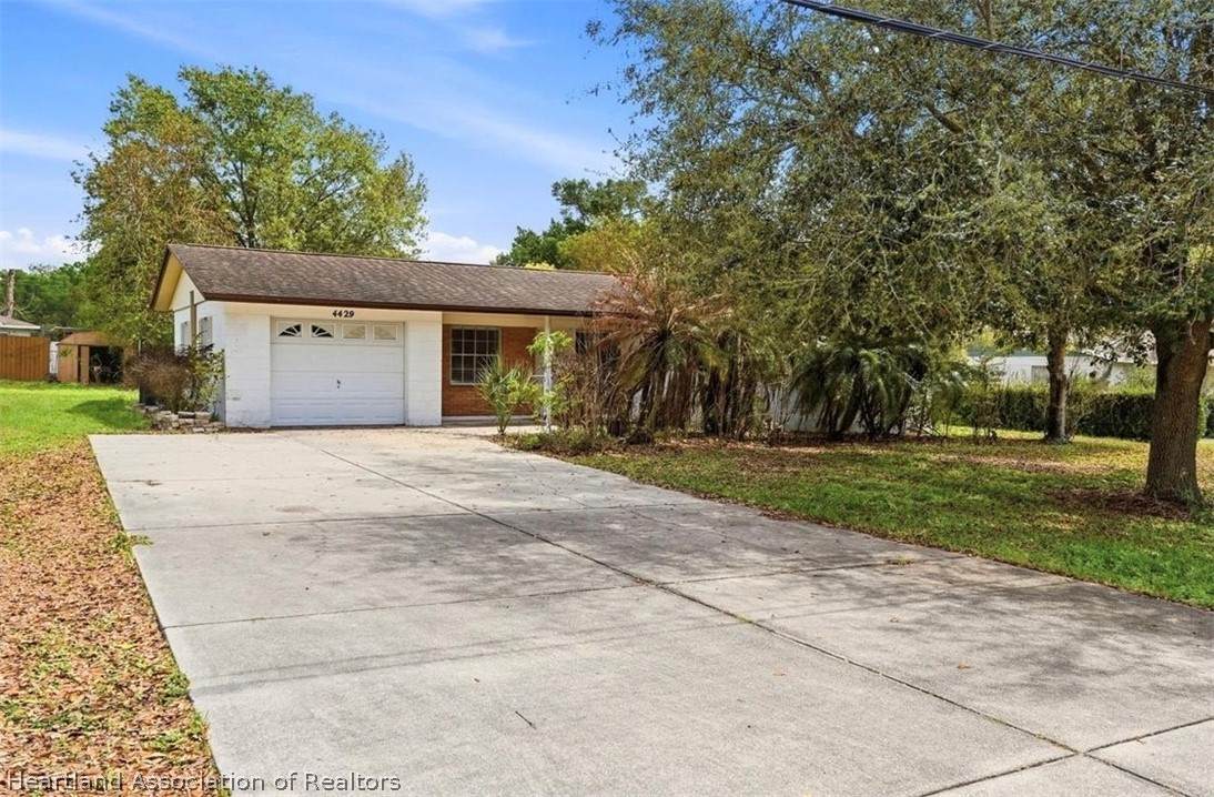 4429 Pinebrooke Place - Photo 1