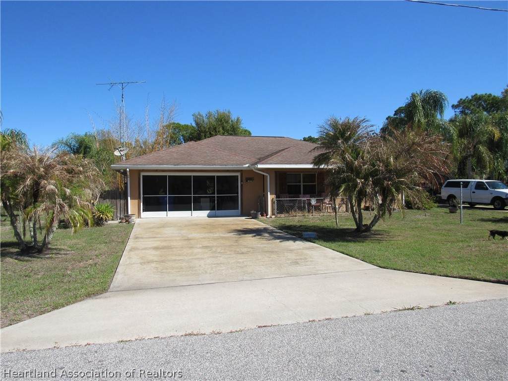 108 Grenada Street - Photo 1
