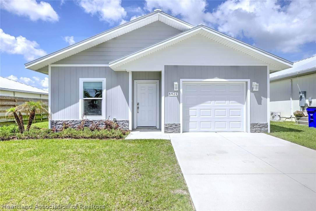 6421 Okinawa Avenue - Photo 1