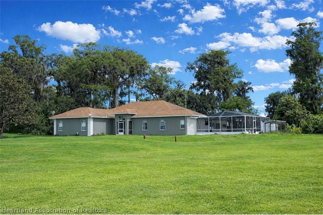 5615 County Road 621 - Photo 1