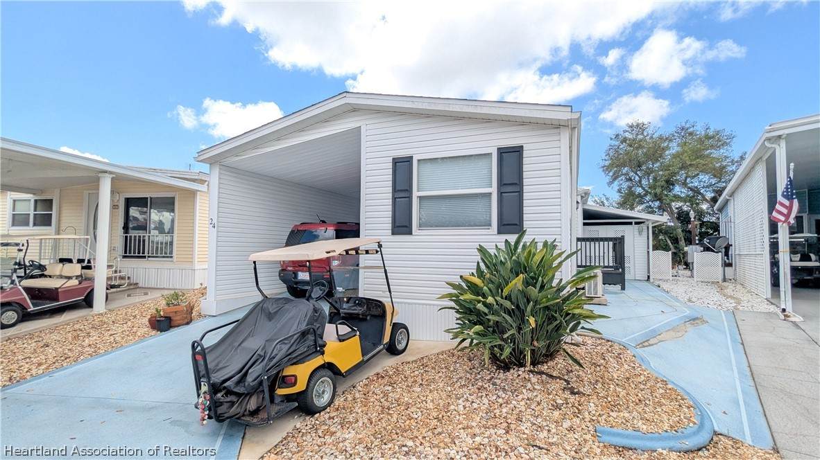24 Freedom Way - Photo 1