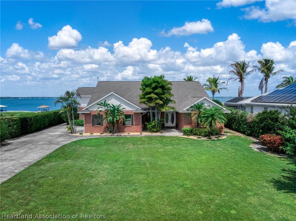 199 Bear Pointe Drive - Photo 1
